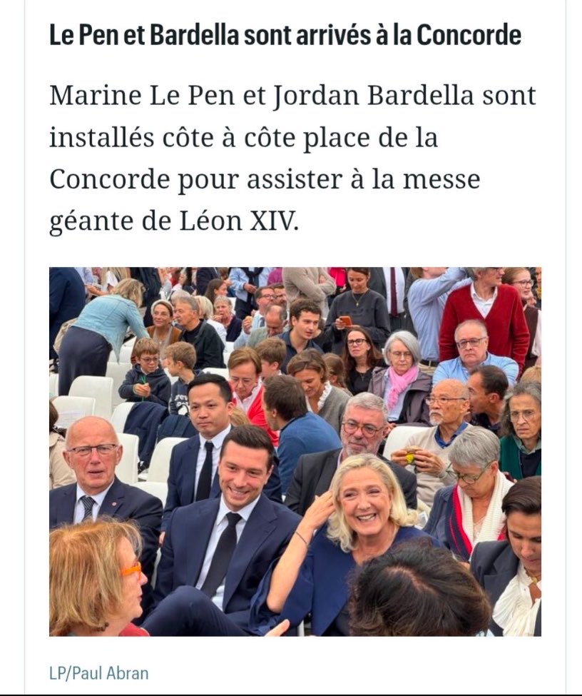 MarcGral's tweet photo. Ils sont venus  prier pour les migrants avec le pape ? https://t.co/405sj0Yx4A
