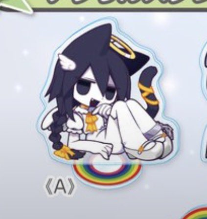 Vinicism_'s tweet photo. Chlomaki: *hates rainbows bc ptsd from fumus' abuse*
funa: *puts a rainbow in her new merch's stand*

funa is evil for this https://t.co/xlks59YLIu