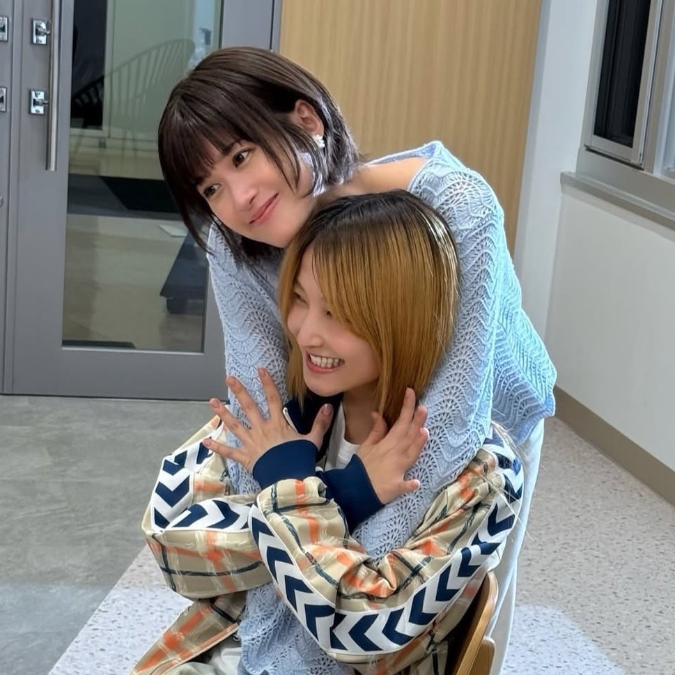 sapphizt's tweet photo. riho and sakurako’s saeko and miwa are just so cute 🥺

#ドラマ付きかな #HowDoWeRelationship https://t.co/j7KL2KojP2