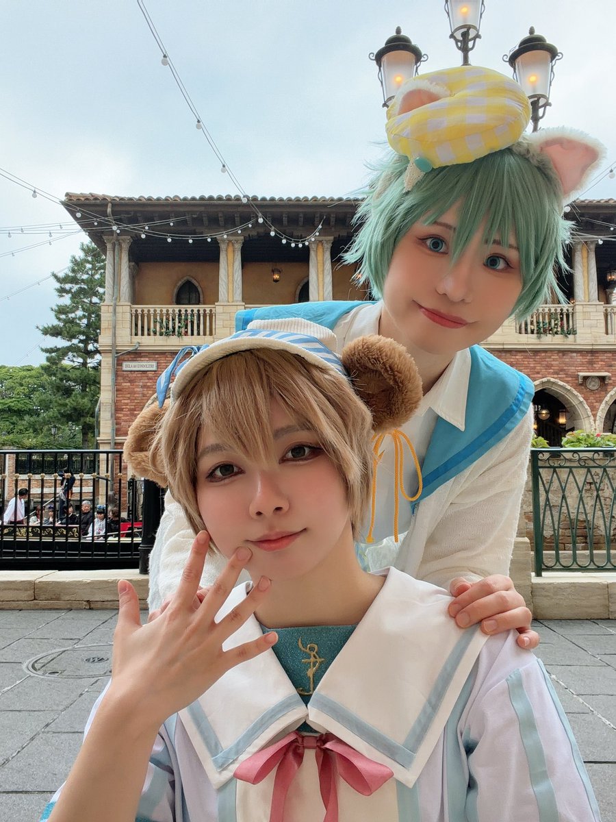 asahina_bq's tweet photo. 昨日と今日るにちゃんといました！！
ずっと夢だったフィとローズで遊べて嬉しすぎた😭

 #Dハロ #Dハロ仮装2026 https://t.co/Kz55O3Ts62