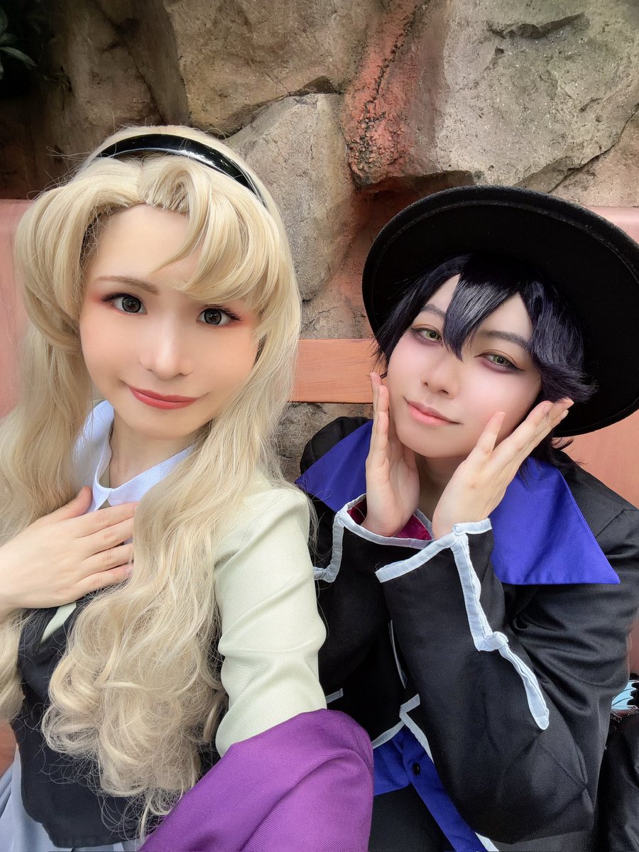 asahina_bq's tweet photo. 昨日と今日るにちゃんといました！！
ずっと夢だったフィとローズで遊べて嬉しすぎた😭

 #Dハロ #Dハロ仮装2026 https://t.co/Kz55O3Ts62