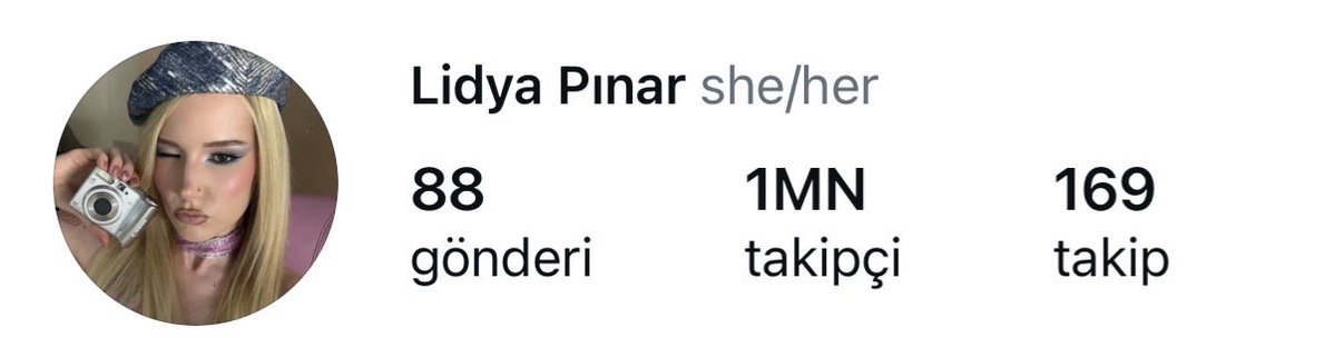 westernnm6's tweet photo. Kizlarin hic birinde zamir yokken tek lidyada olmasi… https://t.co/thbFnEEisw