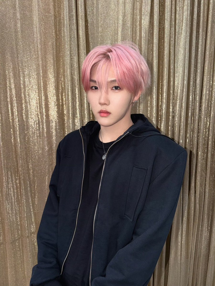 ilovexsr's tweet photo. 260926 모디세이 웨이보 #수런

💕 https://t.co/SH2AQ3vgSh