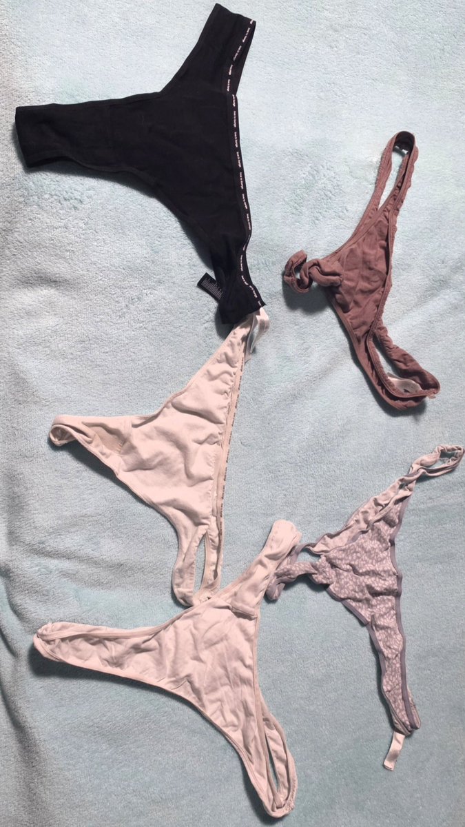 SecretCouple699's tweet photo. Hey Kurven-Liebhaber! 🍑✨Wir sind ein molliges Paar und bieten dir ihre getragenen Strings &amp; Tangas an!
#getrageneslips #getragenewäsche #getragenetangas #plussizeseller #pantyseller #wäschesellerin #fetisch #mollig https://t.co/OfZHIUWgfl