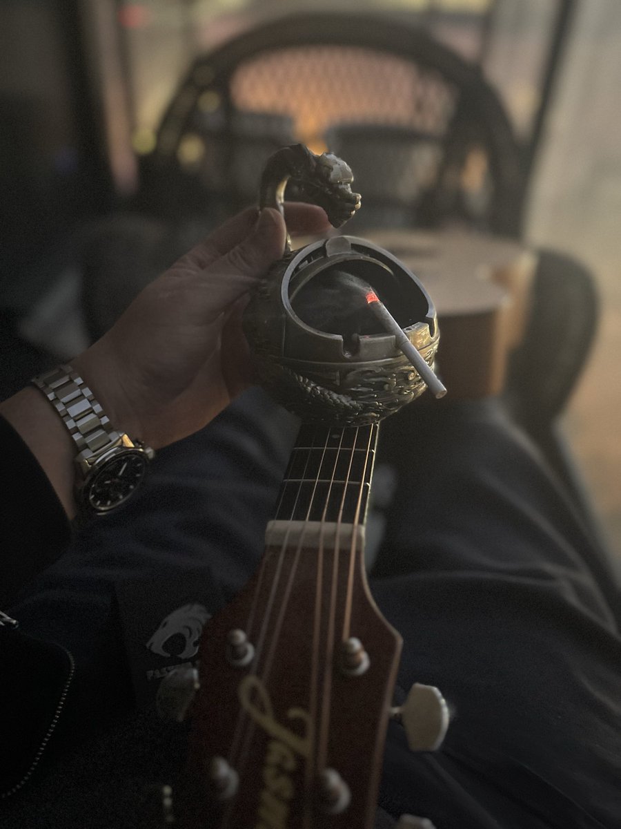 FastingFake's tweet photo. 🚬#TragicMic🎙️ is not answering your Jew clipped questions. Once more for the slow kids @hiraldo_rivera 

We are all of it 

🍒𝕏[CHIRPBIRDICON]#BlackTwitter 𝕏[CHIRPBIRDICON]🍒

🕊️𝕏[CHIRPBIRDICON]#TwitterForGood 𝕏[CHIRPBIRDICON]🕊️ https://t.co/8w2YBKZPpY
