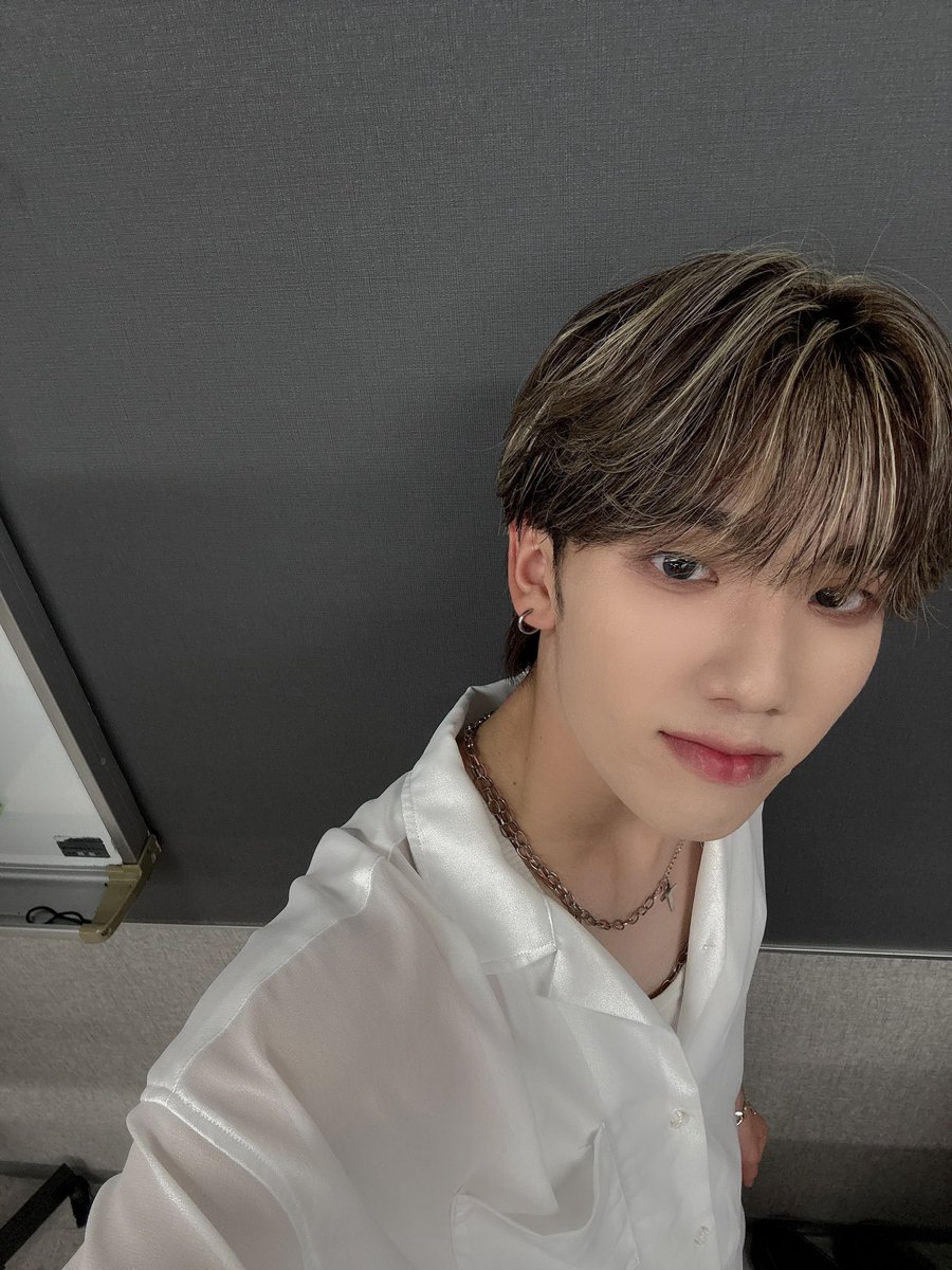 tp_whoarechan's tweet photo. SWISHありがとー！
地元大阪での対バンやっぱ最高やな🔥 https://t.co/d3xdSRz6oR