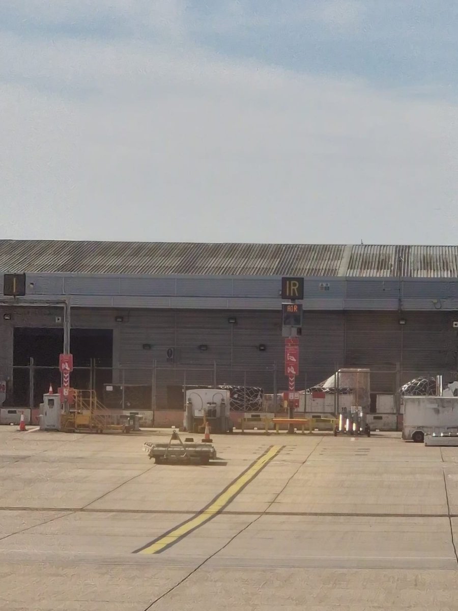 PilotRobbie's tweet photo. Is this the stand for IR pilots? 😆 https://t.co/yuNTQLXdXu