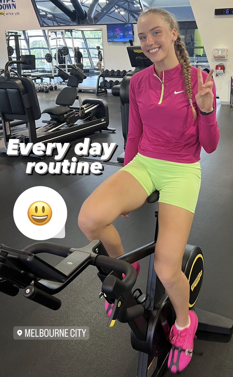 mesorryfalse's tweet photo. her health should be her main priority because we need a long career and many achievements. following Korneeva since juniors until forever 🇷🇺 ☦️ https://t.co/EpRQXyqafo