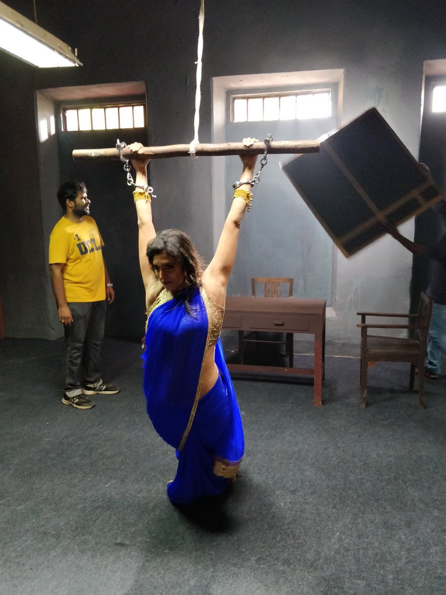 suprith100's tweet photo. బెడ్ మీద చాలా కసి లంజ, అడిగి మరి దెంగించుకుంటాది అంత, అసలు ఈ ముదురు లంజ బట్టలన్నీ విప్పి చూస్తేనే కారుద్ది ఏమో. ఆ జారిన బాయలు,  dusku పూకు, birth marks ఊహిస్తేనే లేస్తుంది 
దీన్ని గట్టిగా కౌగిలించుకొని ఆ ముదురు పూకులోకి మొడ్డ దోపి gspot రాపిడి చేస్తూ దీని బాయలు కోరుకుతూ దెంగాలి https://t.co/PgTVXhcvTO