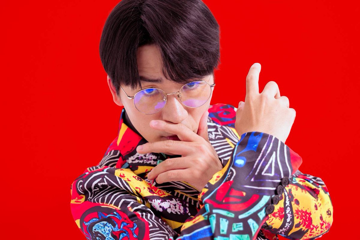 sengokumc's tweet photo. 【速報】
緊急エキシビション開催決定

SAM&amp;？
🆚
DOTAMA&amp;？

2人の？を完ぺきに当てた人には
戦極グッズプレゼント

引用RTで予想
締め切りは発表日まで

戦極MCBATTLE第43章
OPEN THE GATE
渋谷WOMB

2026年10月11日（日）　
開場14 時、開演15時

チケットはこちら
https://t.co/2V9H8S3pbA https://t.co/IaWMTLsqt4