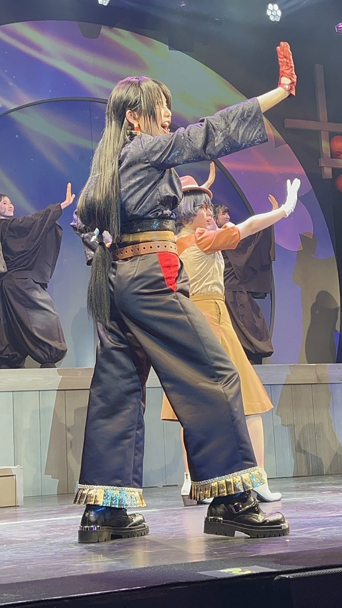 gpxbossgi2w's tweet photo. 吉武千颯さんがご出演されている舞台新サクラ大戦を鑑賞しました。千颯さんのバチバチのご演技とお歌に震えたであります

#舞台新サクラ大戦
#吉武千颯 https://t.co/ihWNXFGo5P