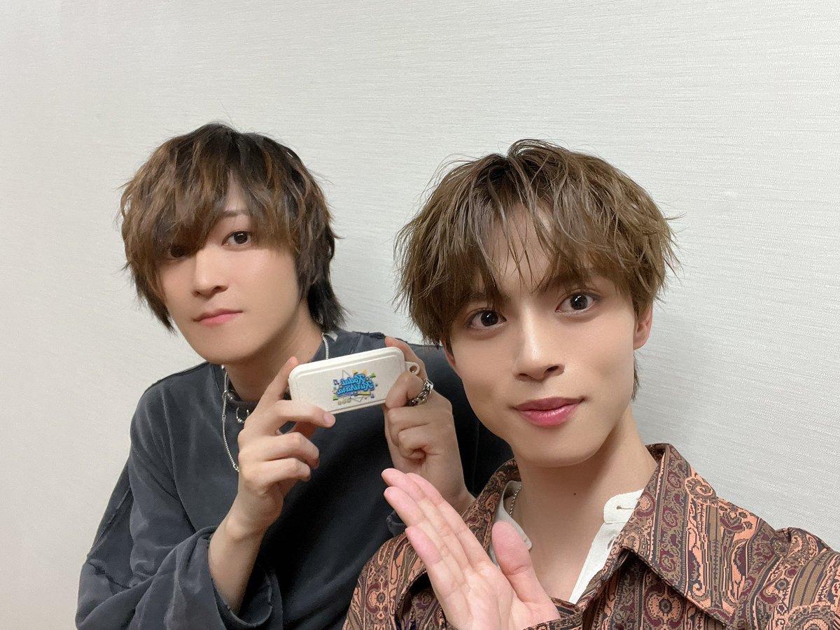 KKodai24's tweet photo. 「栗原航大−ファンミーティング−」

ご来場頂きありがとうございました✨

雨模様ではありましたが、吹き飛ばすくらいとっても楽しかったです！！！
皆さんとお会いできて嬉しかったです😚

またお会いしましょう！💭

来てくれた優樹君、翼君、ありがとうございました！ https://t.co/sKBRGiPdeS