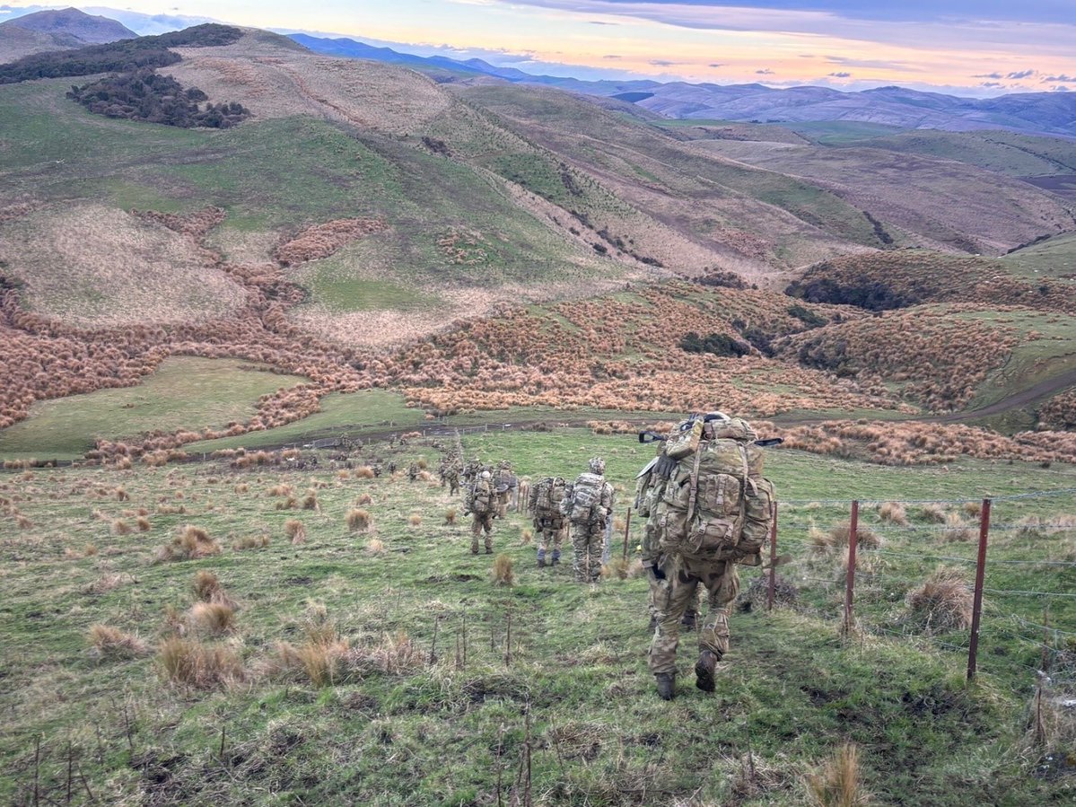 DefenceAust's tweet photo. Training together, ready together 🇦🇺 🤝 🇳🇿

@AustralianArmy Reservists took on the freezing and wet environment of 📍 New Zealand’s South Island during Exercise Tasman Reserve. 

Training with @NZDefenceForce counterparts, forty soldiers from the NSW-based 5 Brigade deepened their tactical interoperability and learned to operate effectively in challenging conditions, strengthening the bond between the two defence partners. ❄️

Read more 🗞️ https://t.co/xDVFLPCwyY

#YourADF #AusArmy
