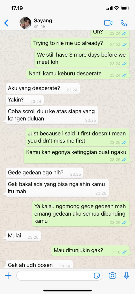 LuckyHappie's tweet photo. ❓ Bel nanti pas miko haza udah berhubungan in real life (entah hubungan apa itu) haza masih sering nantangin miko atau udah takut?
💬 Masih lah #beltell  https://t.co/nd1XvLVUCU https://t.co/MJcQ4JnG8P