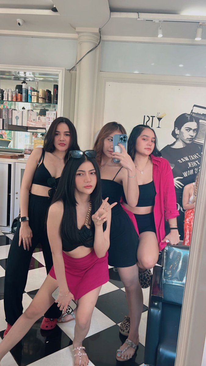 C07rosmala's tweet photo. If you are interested, you can send a message to my telegram 👇

https://t.co/AZXtrRlXea

#BHkes #awekmelayu #BeritaFMT #PRNNegeri9 #awekviral #BernamaNews #harianmetro #mymetro #awekhot #BuletinTV3 #BeritaTerkini #awektudung #malaysiagazette #AWANInews https://t.co/giMfgj9Szp