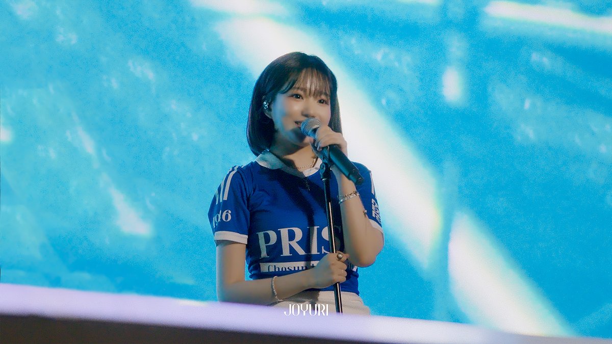 JOYURI_offcl's tweet photo. 조유리 (JO YURI) | 2026 조선대학교 연합 가을 대동제 ‘PRISM’ Highlight Clip @ 조선대학교

📍https://t.co/q2i8IvxidM

#조유리 #JOYURI #チョユリ https://t.co/vUGtB0mpFf