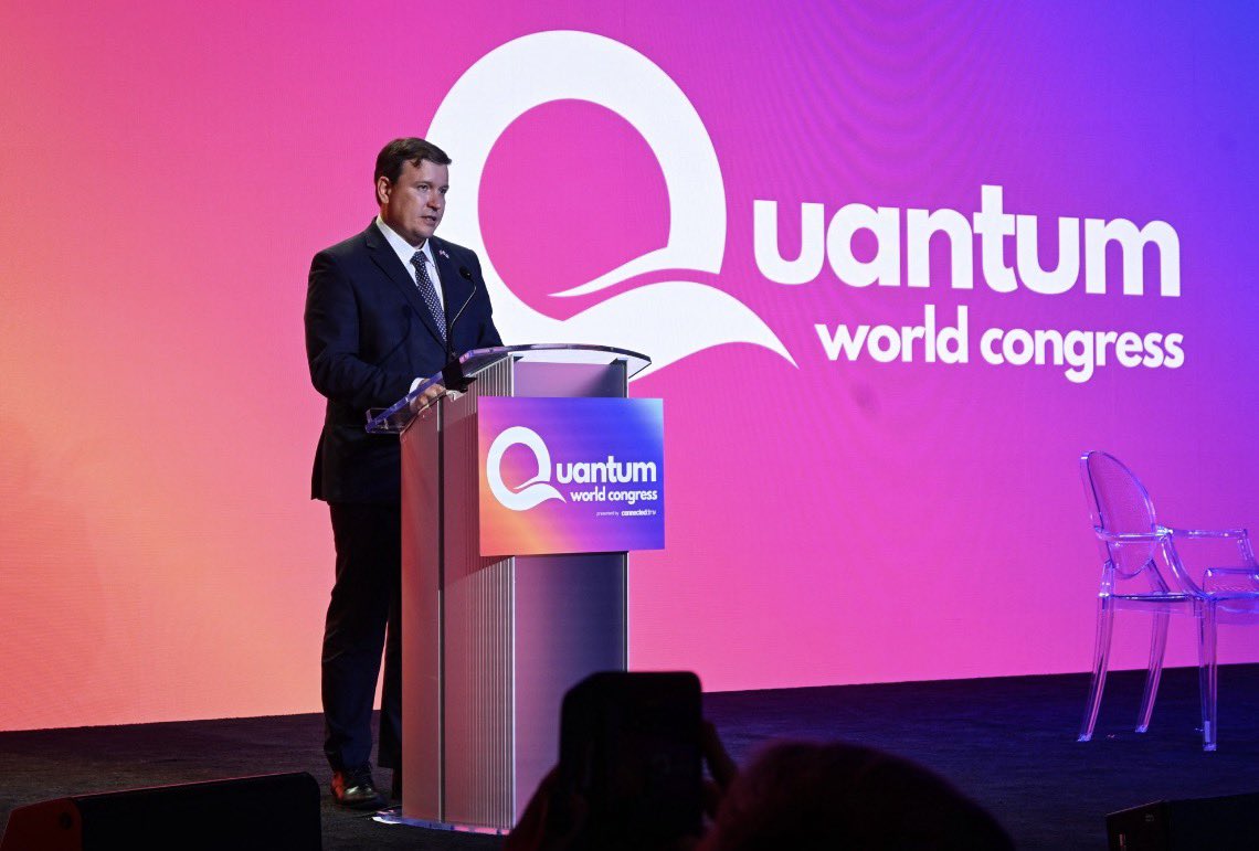 VilleTavio's tweet photo. Had the pleasure of being a keynote speaker at the Quantum World Congress, one of the world’s leading quantum events, in College Park, Maryland.

The Finnish delegation included many of our leading quantum companies and research organizations: IQM, Bluefors, Vexlum, QMill, Quanscient, SemiQon, InstituteQ and VTT.

On the sidelines, I had meetings with several other industry leaders and partners, including Google, IBM, Microsoft, Boeing, Airbus, IonQ and Lockheed Martin.
