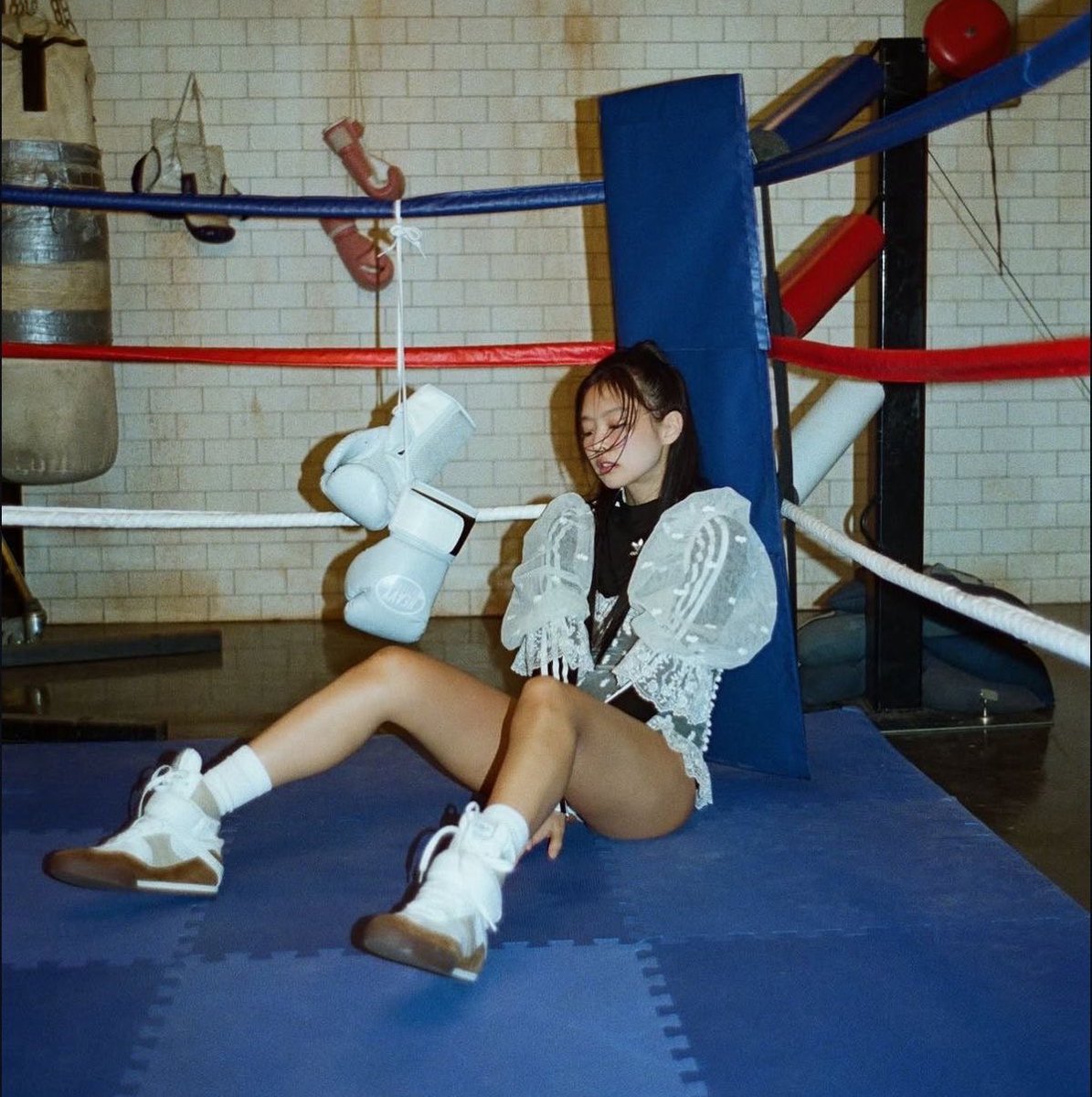p1nks4vage's tweet photo. 🚨JENCITY VMAS voting for song of the summer will NOT be a poll on a instagram story.

Instead there will be a LINK on MTV’s Instagram story for ‘Dracula with JENNIE’. Every time the link is pressed = 1 vote for the song. Voting is UNLIMITED. https://t.co/yJL6IZfw3V