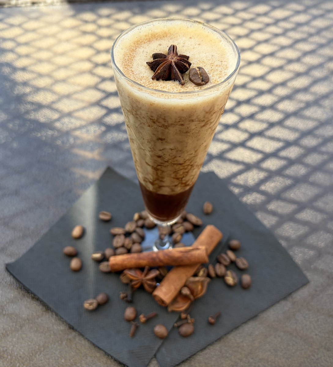 QBDS's tweet photo. Enjoy a Seasonal Chai Espresso Slushy Martini $6 with your Spa or Barber service today 8am-4pm *While supplies last. Need an appointment? https://t.co/wjXPHIEtzO + 216-421-8380 #Spa #Barbershop #Mani #Pedi #Massage #Facial #Skincare #MensGrooming #Clehts #Aveda #QBDS #Quintanas https://t.co/gZa4b5H6Fm