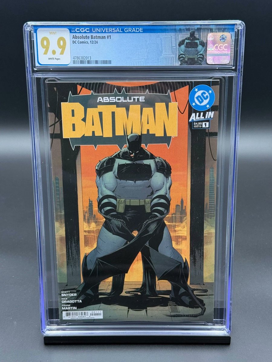 BatNAlley's tweet photo. Une nouvelle vente record pour ABSOLUTE BATMAN #1 CGC 9.9 !

L'exemplaire s'est vendu $17,995.00 !!

"Seuls dix exemplaires ont obtenu la note de 9.9, dont trois sign��s et sept non signés."

Via @bleedingcool https://t.co/O3HTu5pfVj