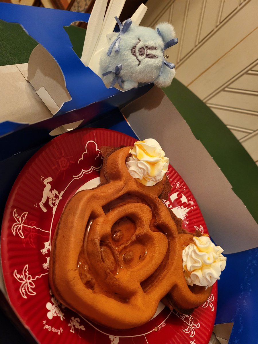 chiki_chikkin's tweet photo. 次の日も食べました🍴へへへ https://t.co/uSiml14H6k