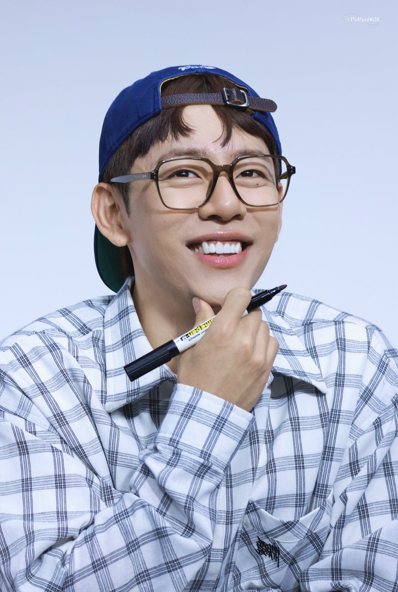 PuPuu0628's tweet photo. 260816 interAsia 대면 팬싸

.∧ ,,, ∧              ⊹　🫧.。
(⸝⸝◞   ̫ ◟)         .🫧°. 　🫧⊹
/    づ/̵͇̿̿/'̿'̿ ̿ ̿̿ ̿̿ ̿̿ 　　⊹🫧 ｡🫧

@official_JDH93 
#정대현 #JUNGDAEHYUN  
#郑大贤 #チョンデヒョン https://t.co/KbgII0gBzD