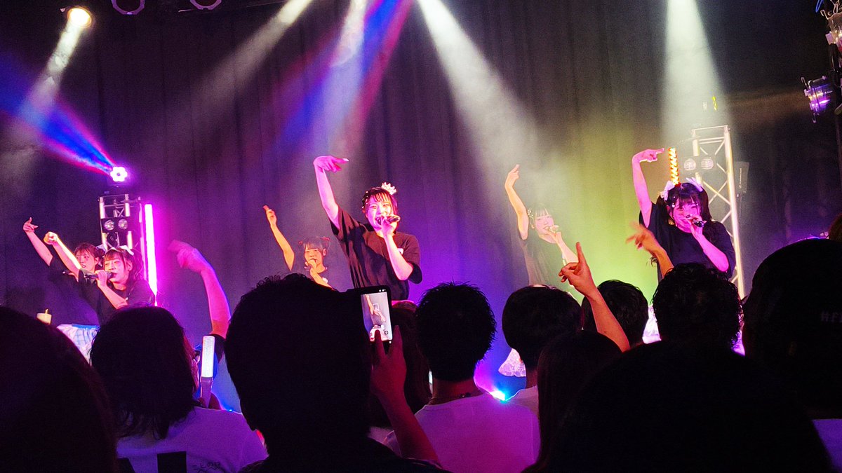 nagatabAVA's tweet photo. #NooNico
#ノーニコ1stワンマン

sweettimer聴けて良かった…
これ聴くと自然に涙出てくるんだよなー

動員達成おめ！
素晴らしかったです🎉 https://t.co/M6o9eyV5Hs
