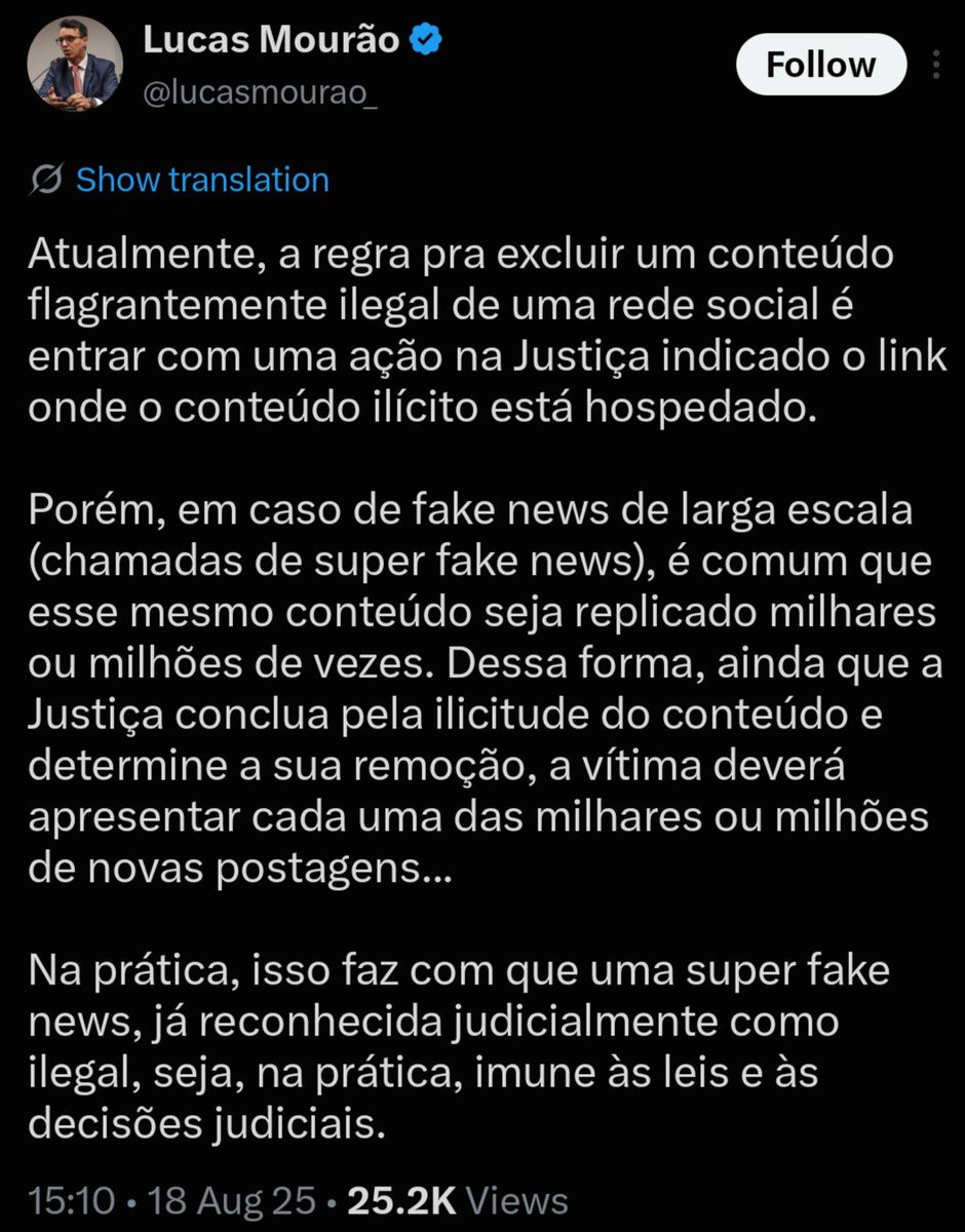 checksthisnthat's tweet photo. @lucasmourao_ #humor https://t.co/ZbPFsIXr3X