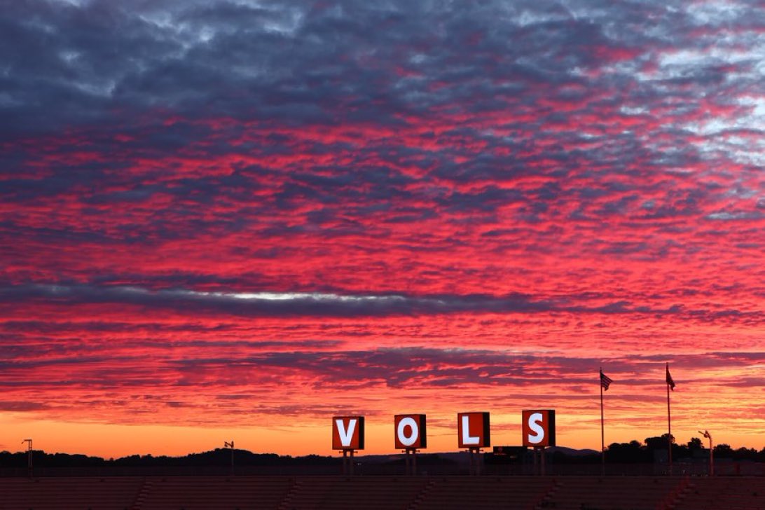 BarstoolTenn's tweet photo. WAKE THE FUCK UP VOLS. IT’S A BEAUTIFUL DAY TO GET HAMMERED AND SCREAM AT THE TOP OF YOUR LUNGS. https://t.co/33V8dQusZ2