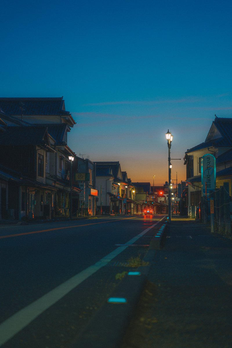creamsoda_sea's tweet photo. こんな町に移住をしました、ぽつん、ひとりぼっち。 https://t.co/xh94ZKLv4X