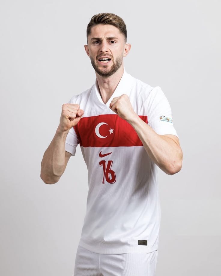 Malario83's tweet photo. @Fener39_ İsmail Alçak https://t.co/g8kDgXBYFo