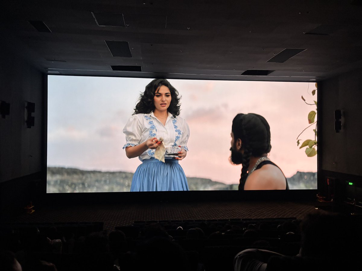 naveen_power_'s tweet photo. ST3 : #TheParadise
π Screen 7, #AAACinemasVizag https://t.co/guYJllpv3i