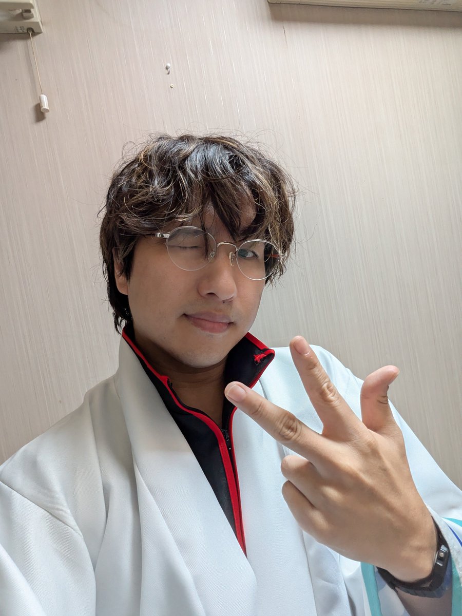 Ed4ckPtsMc59010's tweet photo. birthdayイベント1日目！
ありがとうございました！！
たくさんのお客様よりお祝いの言葉いただき嬉しゅうございます✨️
今日は2日目！
楽しんで盛り上げていきますよぉぉぉ
#守口 #バー #サブカルバー #秘密基地 https://t.co/UgCX5Mbcjo