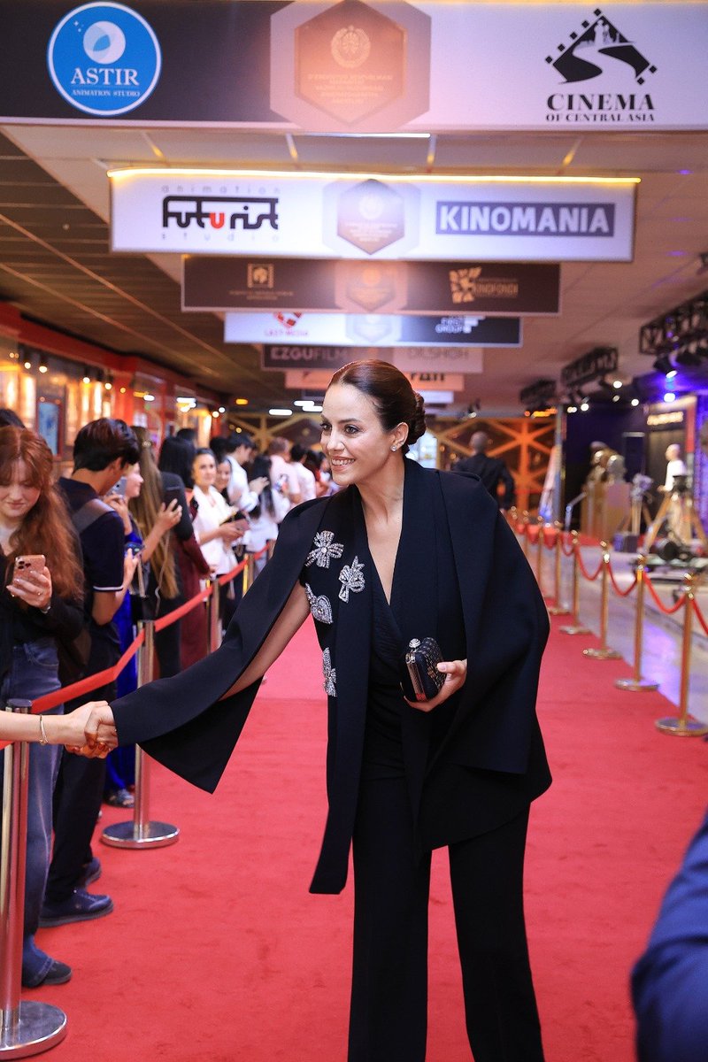 TurkFilmGunleri's tweet photo. Yerli Düşünce Derneği’nin, Kültür ve Turizm Bakanlığı Sinema Genel Müdürlüğü desteğiyle düzenlediği "Türkiye-Özbekistan Türk Film Günleri" Taşkent’te başladı. https://t.co/Rwr9MqymwW