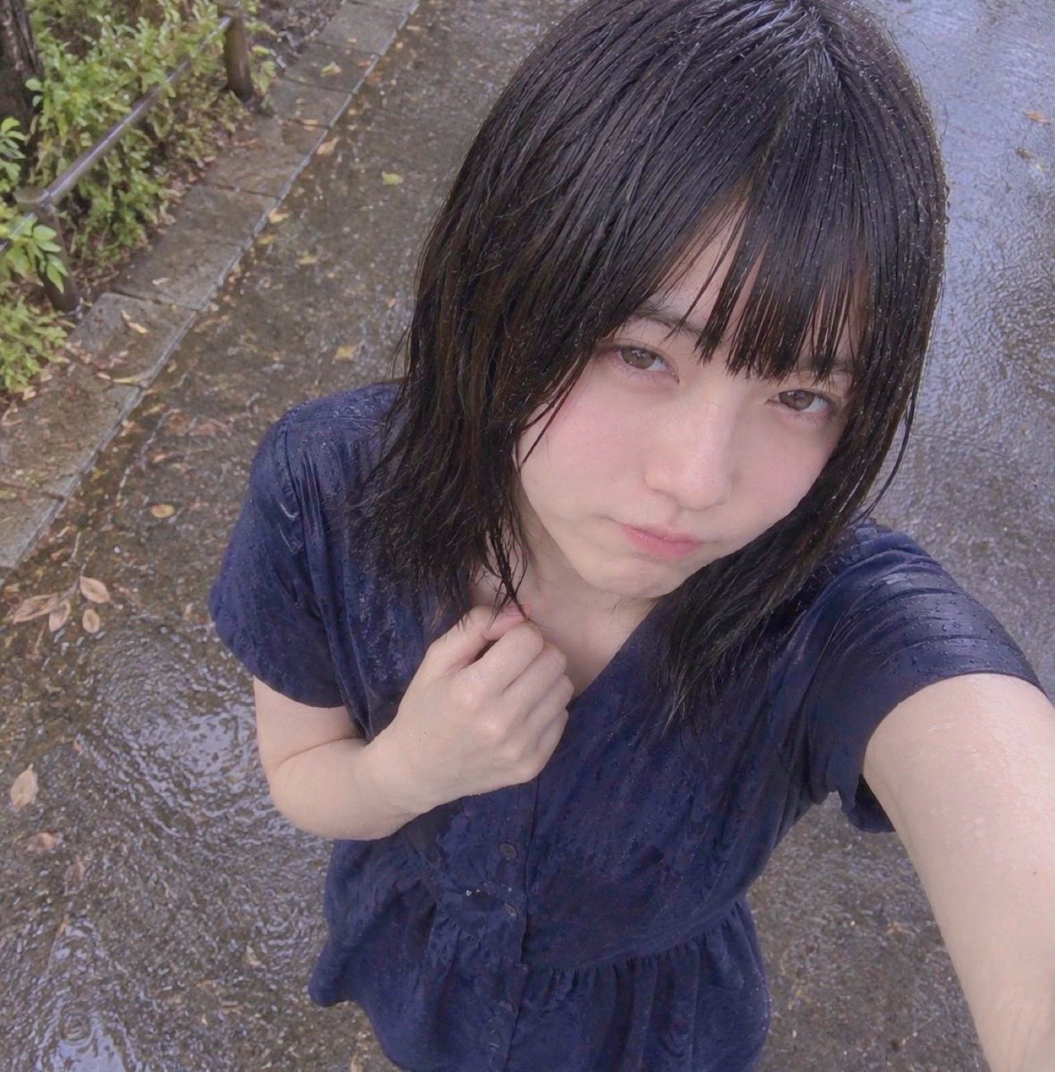 AlmostSometime_'s tweet photo. もういいや、濡れて帰ろう、この雨は私を少し
大人にする雨
#女装 https://t.co/hDmZwLsaBU