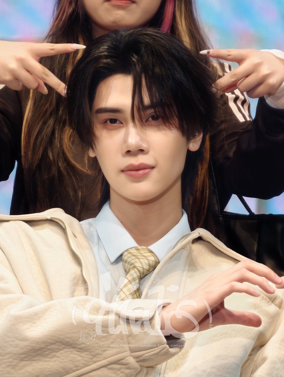 qtha1rs's tweet photo. Handsome Guy555555

#DunkNatachai  #JoongDunk #JDJaideeFMinSeoul #Dunk 
@dunknatachai https://t.co/PKdxjqKvLP