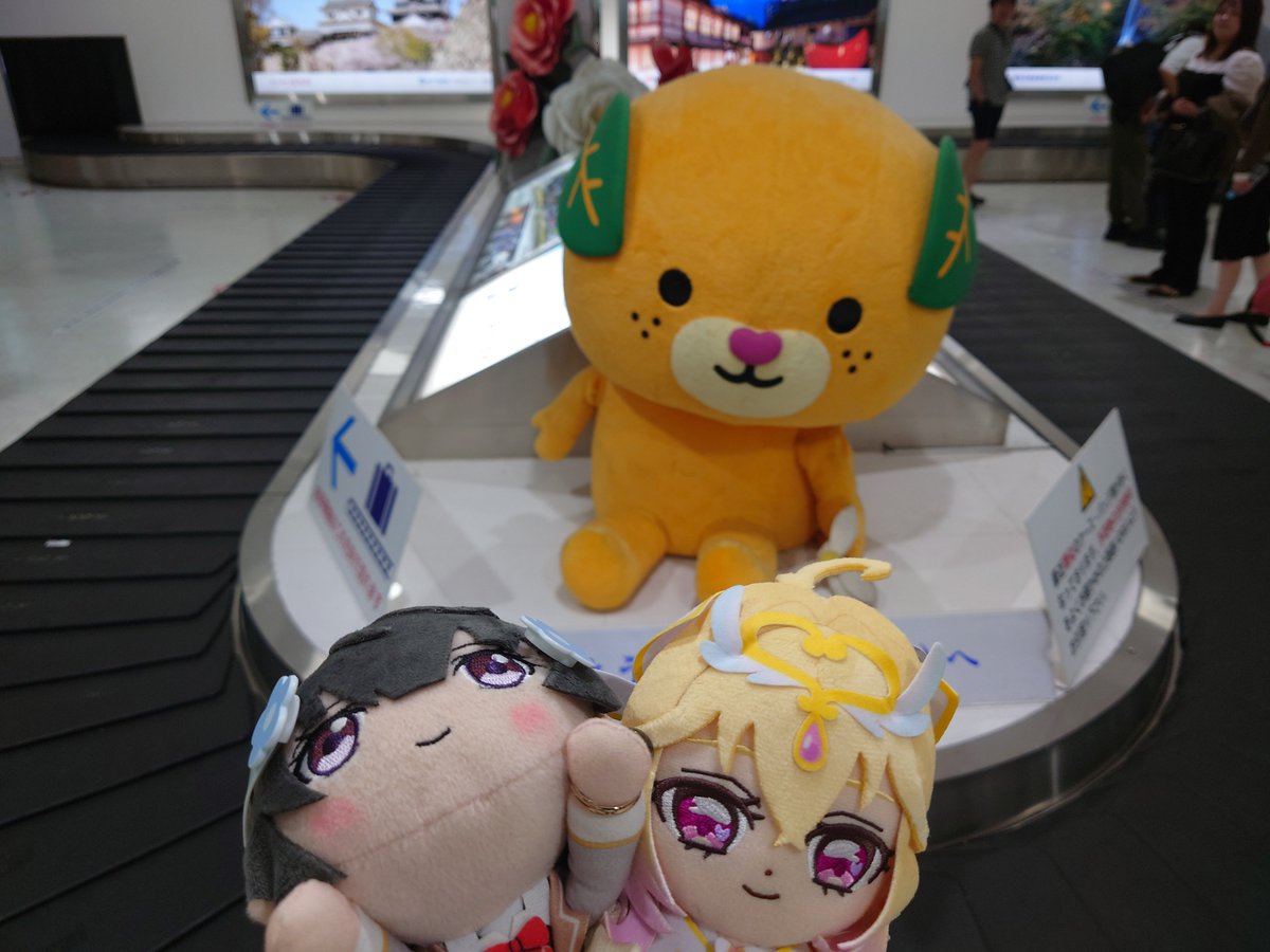 umc0315's tweet photo. 地元の方と記念撮影(꒪ᴗ꒪)(꒪ᴗ꒪) https://t.co/n8MnSenIzU