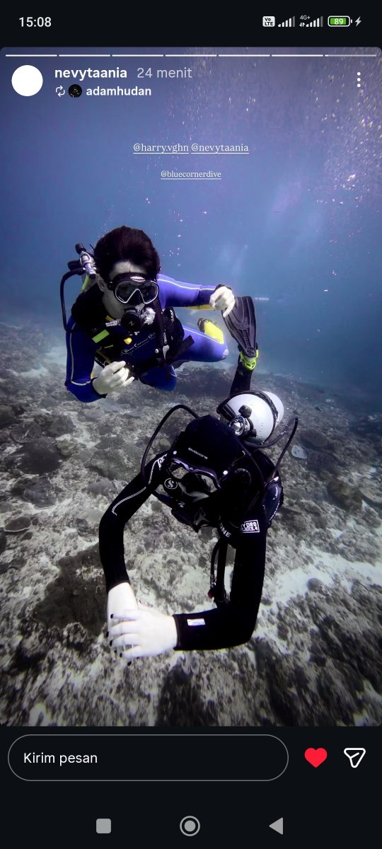 ocasienaaa's tweet photo. Diving first time tapi bareng suami yaaa neppp🥺🤍🤗 https://t.co/kKNWzaGq7Q