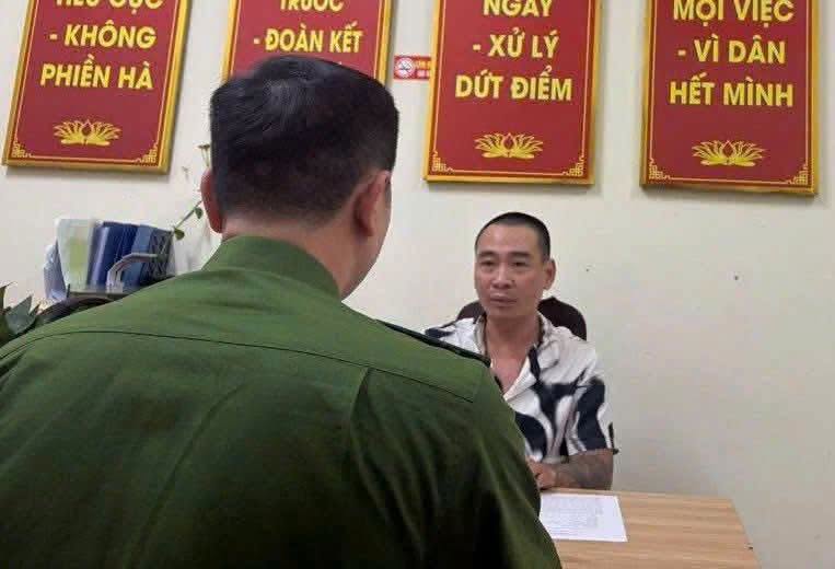 akasatanaaa555's tweet photo. Ngày 21/9/2026, anh T.M.Q (sinh 1999) trình báo công an về vụ va chạm giao thông tại đường Xuân Đỉnh khiến xe anh bị hỏng. Qua xác minh, đối tượng Nguyễn Đồng Công (sinh 1991) đã khai nhận do uống rượu bia nên mất kiểm soát. https://t.co/x6DWOMT0OG