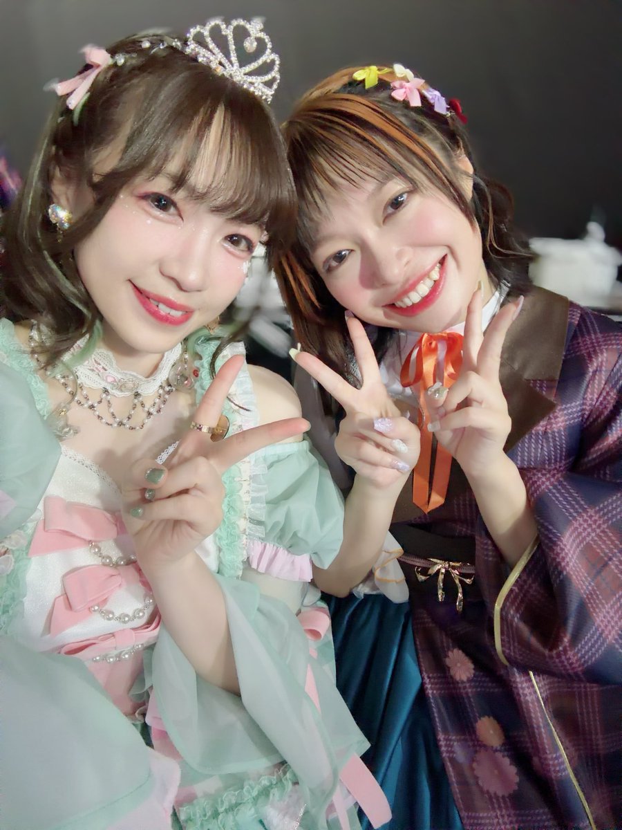 Suwa_Ayaka's tweet photo. プリティードリーマーもプリンセスアラモードもキラッキラアイドル全開だった、木戸ちゃん♡
ガールミーツの旅人もメメントも、全てが太陽可愛すぎた、さきちゃん♡
歌織さんのステラライト大好き&ダイヤモンドジョーカーイケメンすぎ！こーりー♡
ガールミーツの狼姿が本当に素晴らしかった＆カーニヴァルジャパネスク姫すぎた、南ちゃん♡
#ミリオン14th_day1
#夢咲くワンダーミラージュ