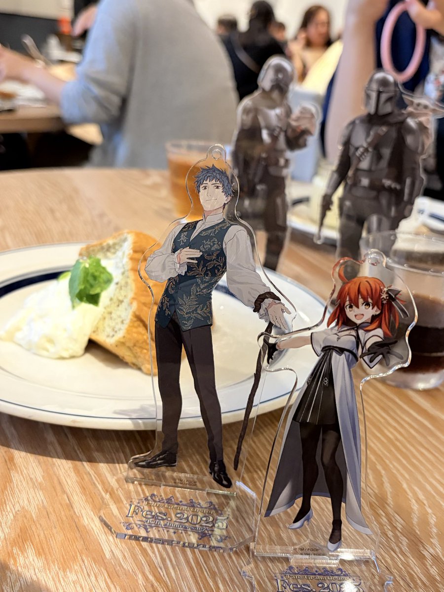 aphetalia1902's tweet photo. 常時カバンからヤットコが出てくる女inカフェ https://t.co/wwVwiQcFFP