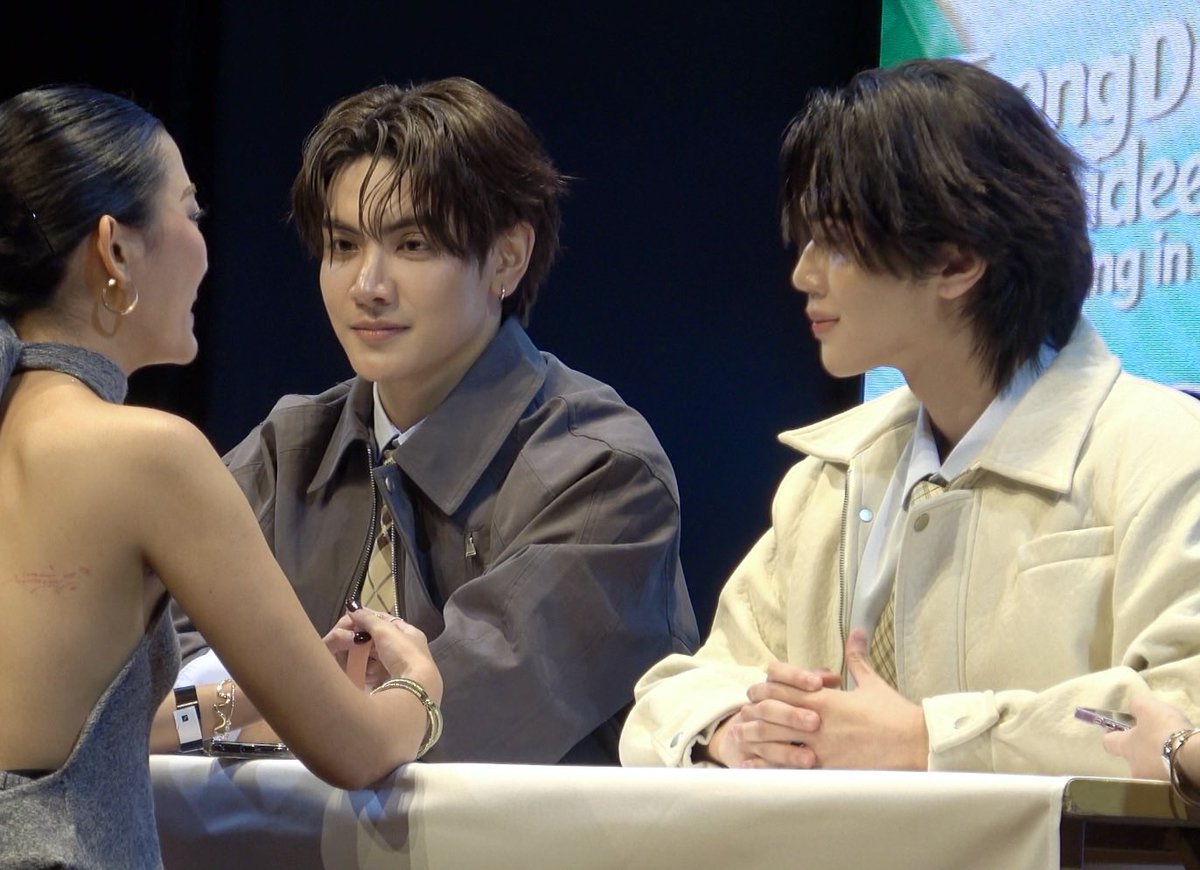 mjdarele's tweet photo. อยากหยุดเวลาจริงๆ 😭💛🌻 https://t.co/jdvWoWINZS