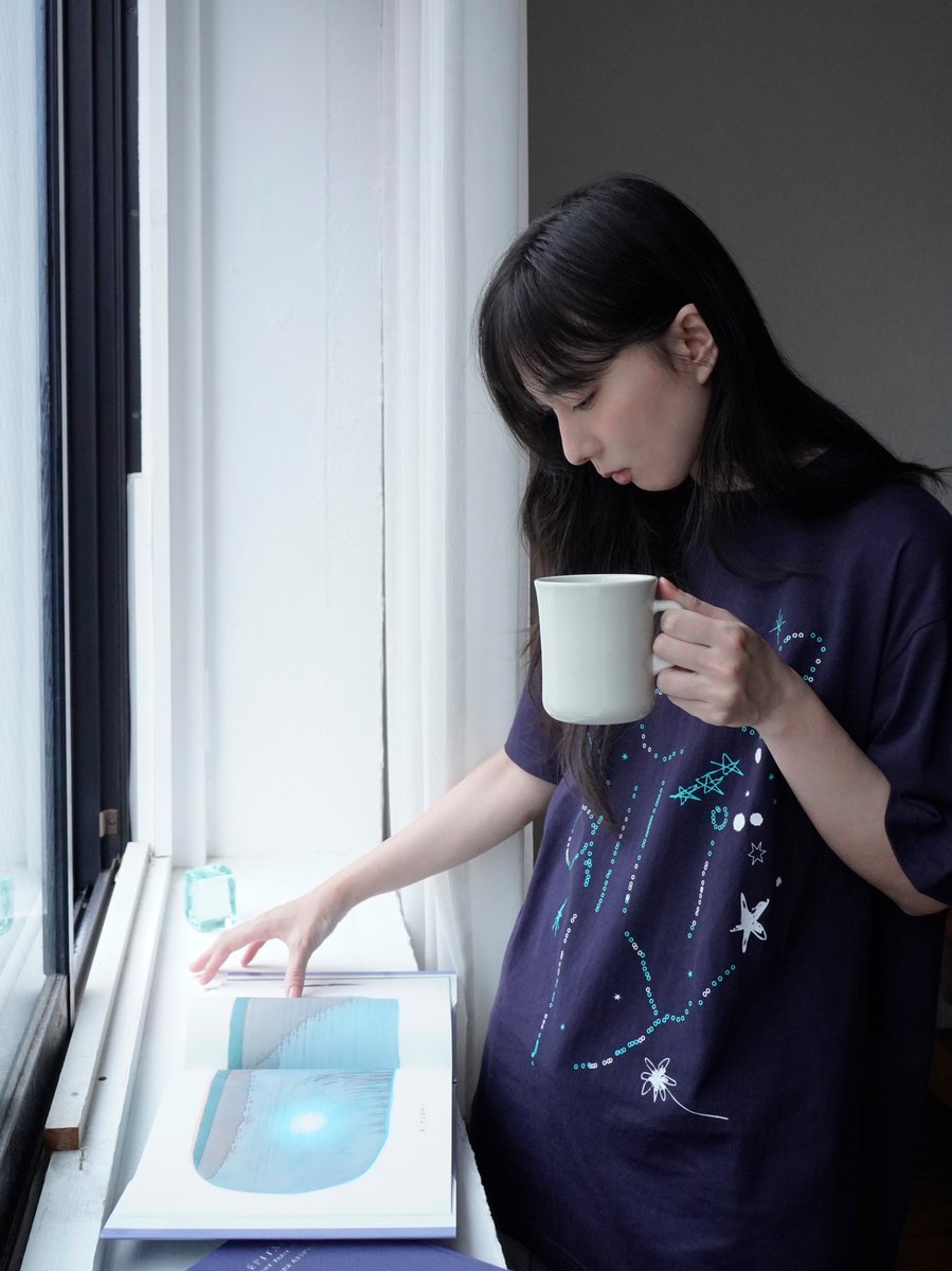 regal__lily's tweet photo. new merch🌌

リーガルリリー Dawn
新作グッズを公開しました✴︎

ツアーは9/30(水)よりスタート!
全国9都市、台北・ソウルの全12公演を巡ります。 https://t.co/EymQdm8uWr