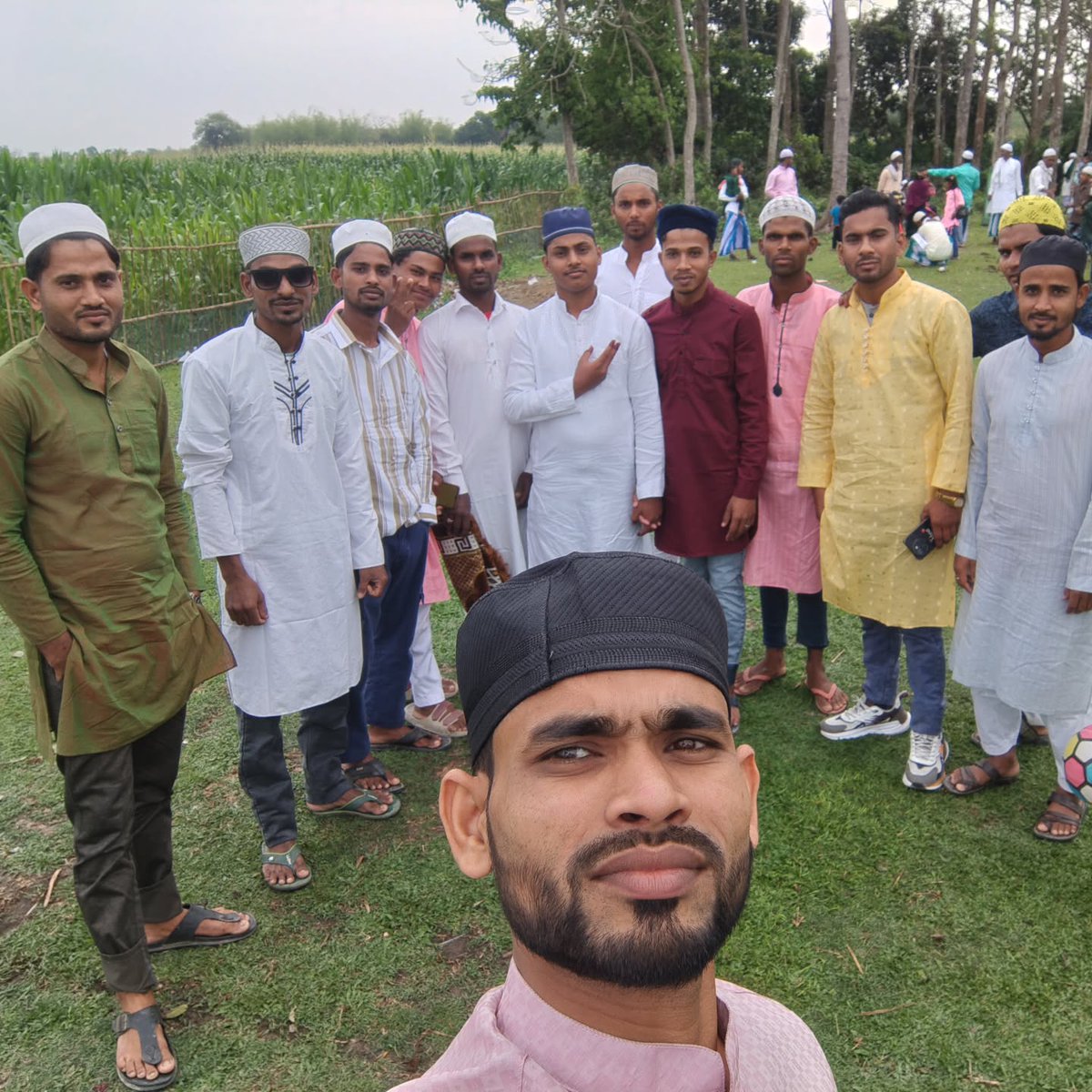 CordeliaShipm's tweet photo. Eid al-Adha Mubarak to everyone. https://t.co/J8KqQMBWdJ