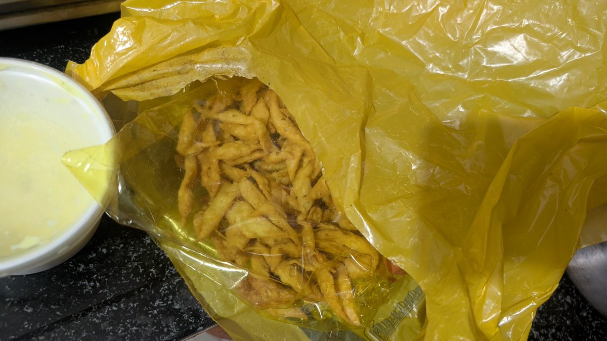 Ind87's tweet photo. @SwiggyCares received dirty and incorrect food instead of hygienic food. Refer to attached pictures. Only refund was provided for incorrect one. No min hygiene standards. Order# 249371490123497. https://t.co/sjL5g95kl0