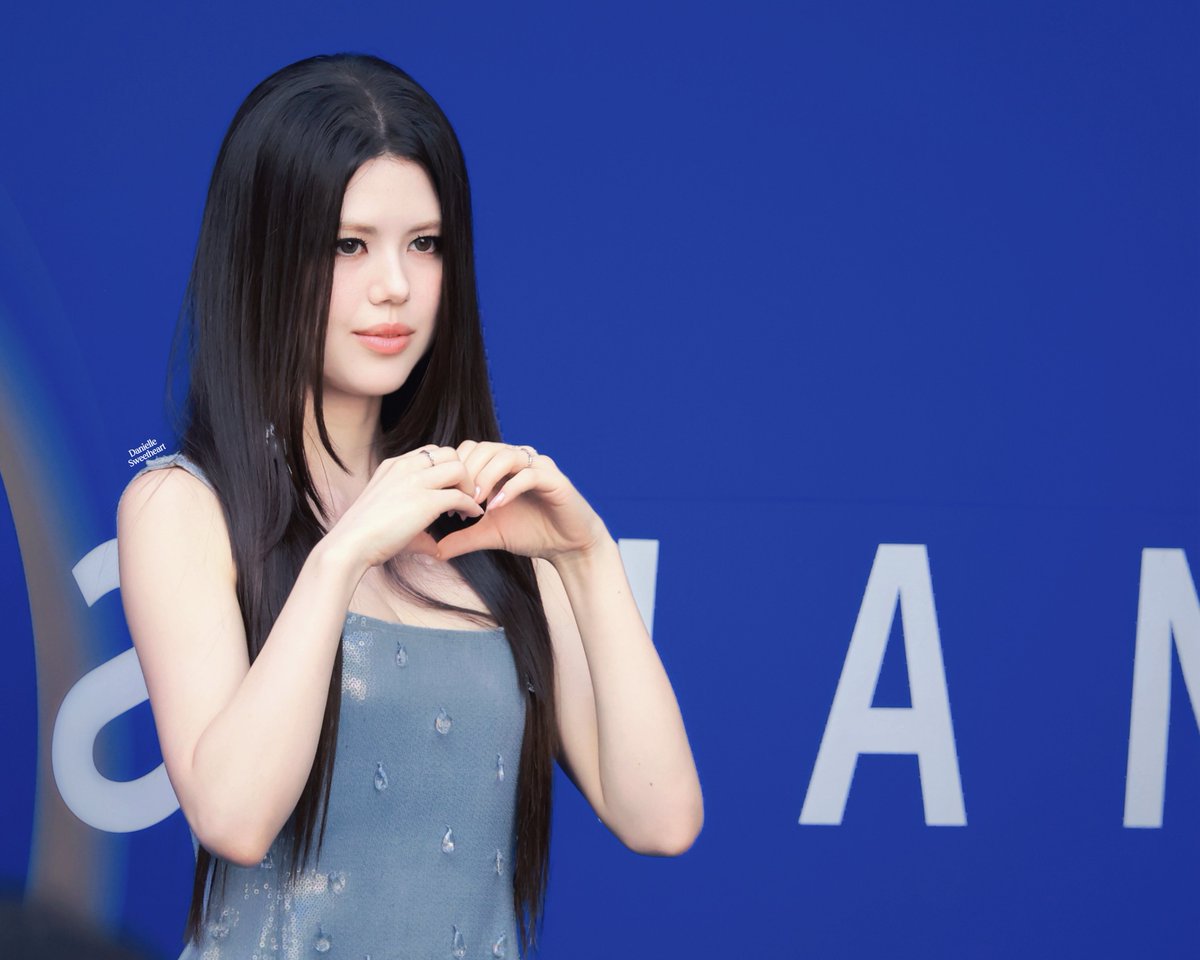 DJM_Sweetheart's tweet photo. Happy Birthday, Livvy!🎂🎉💌💗
@livvy__marsh 
#Livy #Livvy 
#OliviaMarsh #올리비아마쉬 https://t.co/z9qHuMKDE4