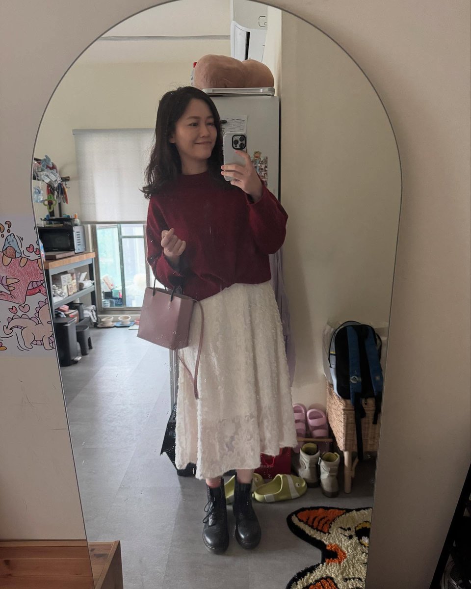 lhunpu's tweet photo. 不太会制造偶遇，所以只能发张照片等你了。 https://t.co/AvatRfv8wi