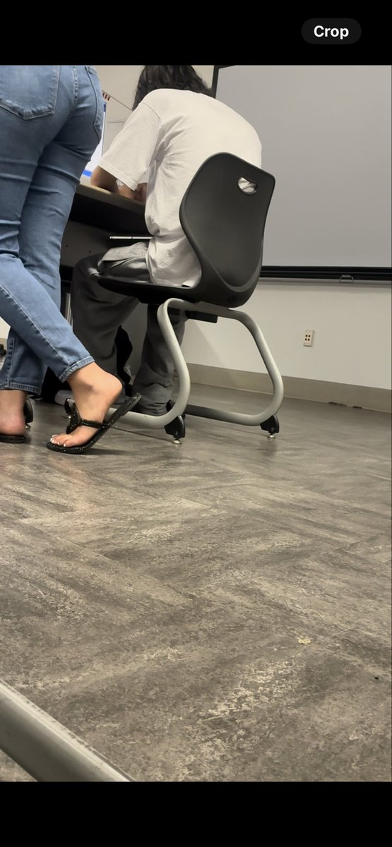 cacwat's tweet photo. What do yall think about my sister 

#chudai #sis #toes #candidtoes #candid https://t.co/GBnDtJqo3C