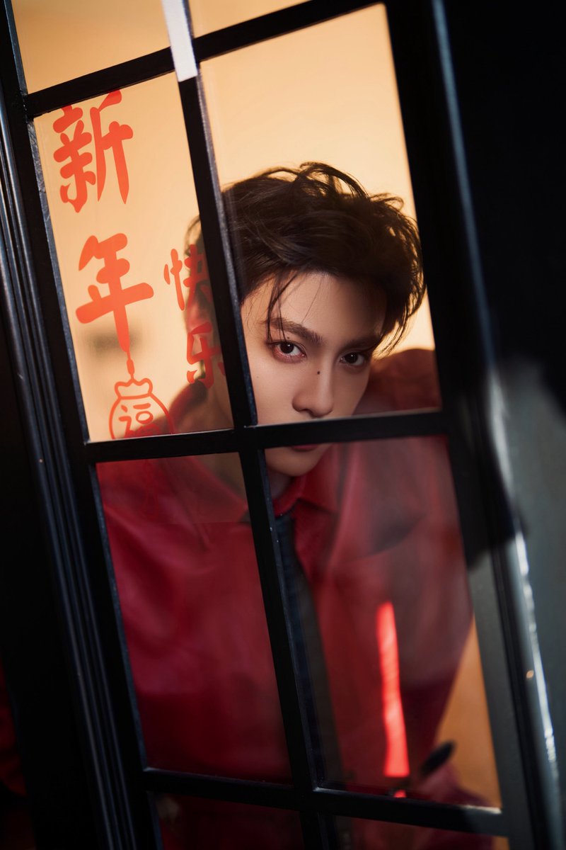 txning__'s tweet photo. 중추절에는 라방 없나아 라방 또해줘~~~ https://t.co/eZXXDsMKPC