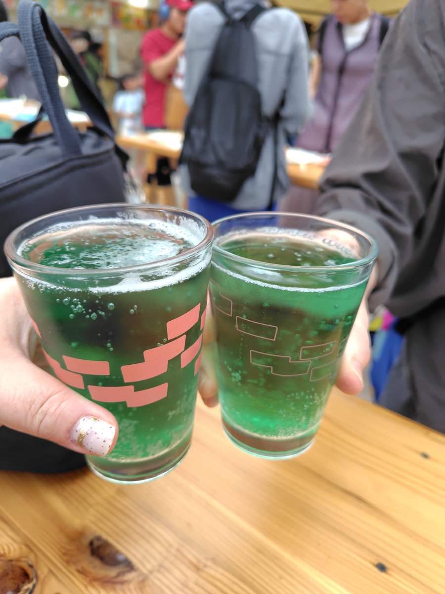 NoriSdr's tweet photo. この時期の恒例イベント
クラフトビア🍺🍺🍺
今年は暑からず寒からずで
いい感じやったー🙆🙆🙆 https://t.co/tPpljs96YM